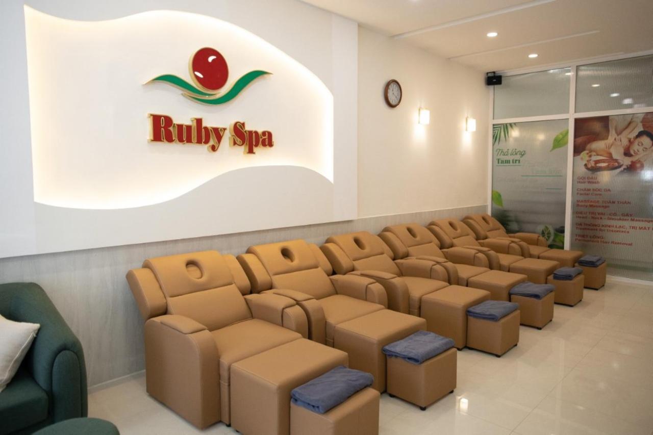 Ruby Hotel Ho Či Minovo Město Exteriér fotografie
