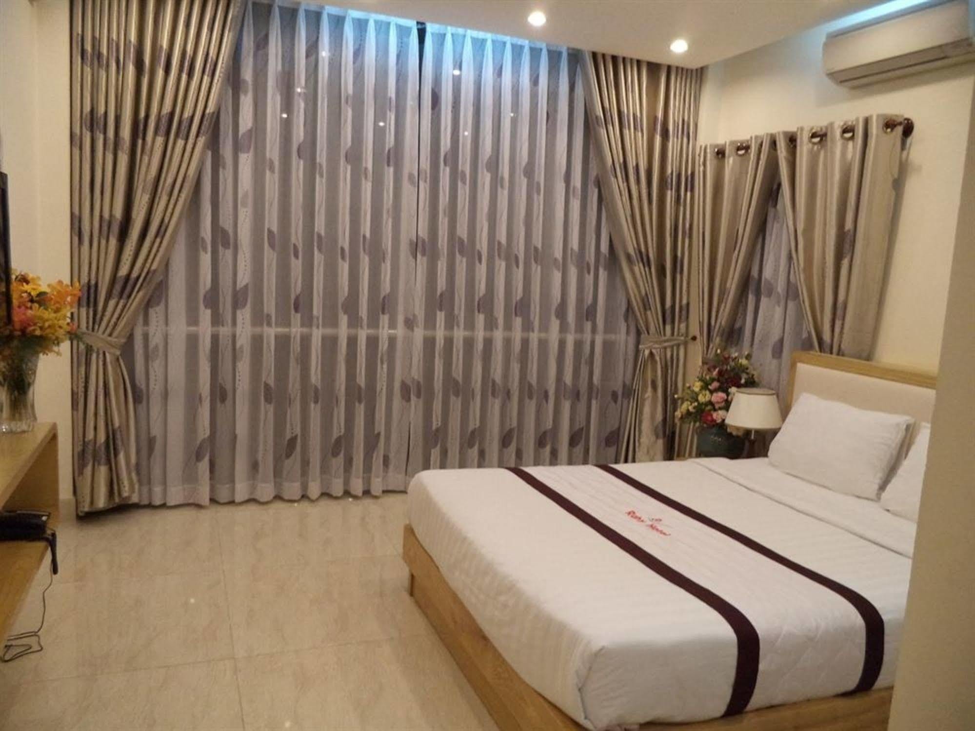 Ruby Hotel Ho Či Minovo Město Exteriér fotografie